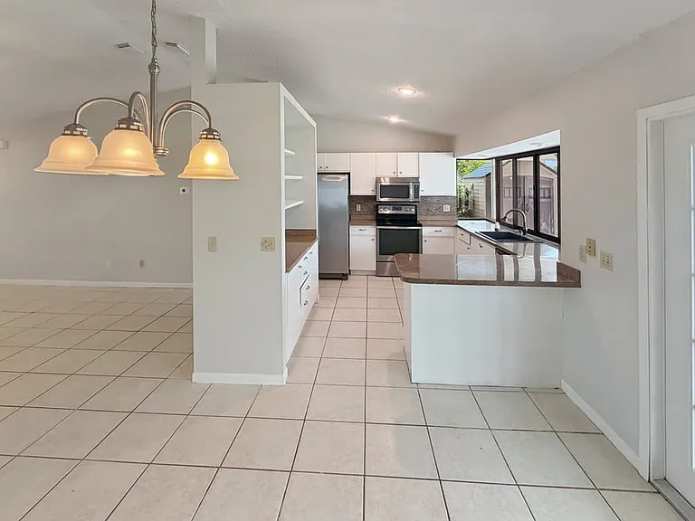 2337 SW Fern Cir — Photo 12