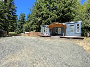 2180 N Lake Rd, Lakeside, OR 97449