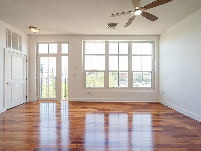 55 Mallory Ave #67 — Photo 1