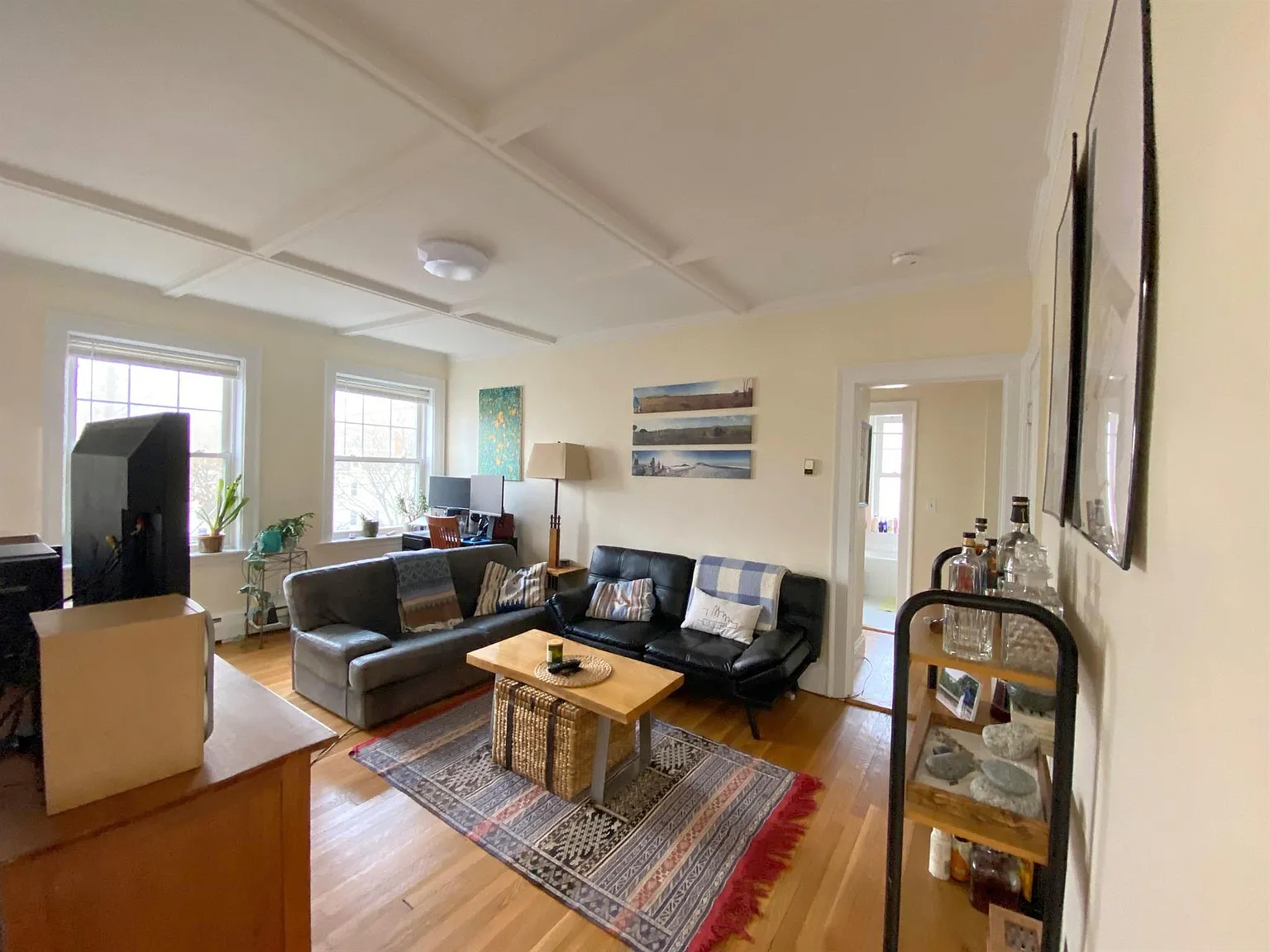 2 bed, $3,000 — Photo 4