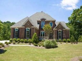 1640 Thunder Gulch Pass, Suwanee, GA 30024