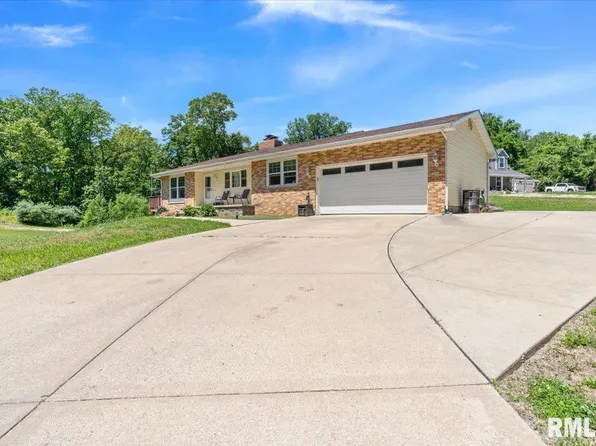 485 Pakey Rd, Springfield, IL 62712