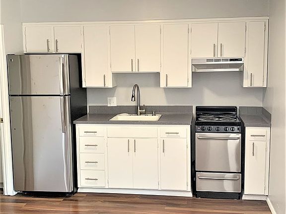 4th image of 701 Ronald Ave #0
