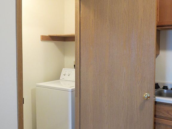 Washer and Dryer In Unit