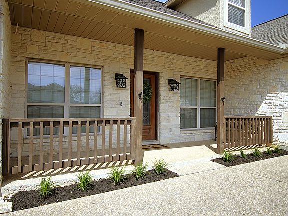 5th image of 1914 Summit Ridge Dr