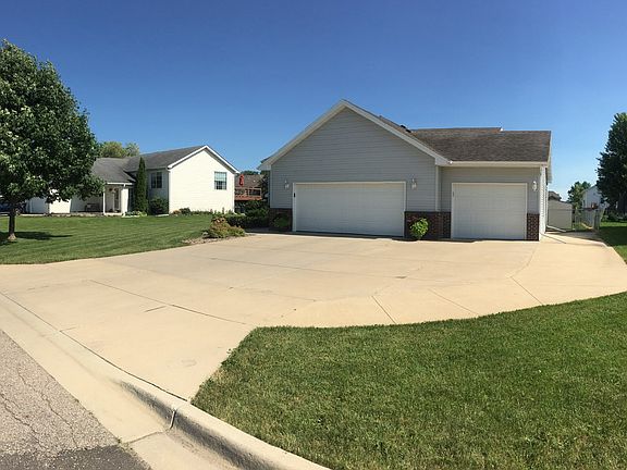 2nd image of 1365 Cottage Ln SE
