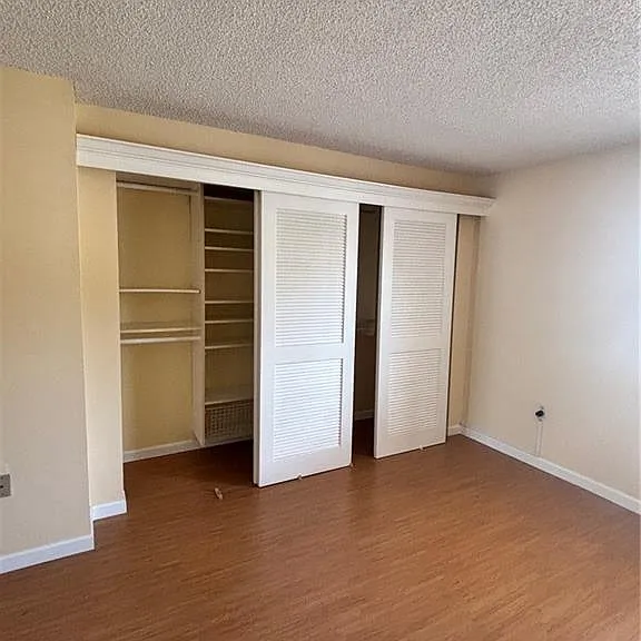 296 4th Ave S #296 — Photo 15