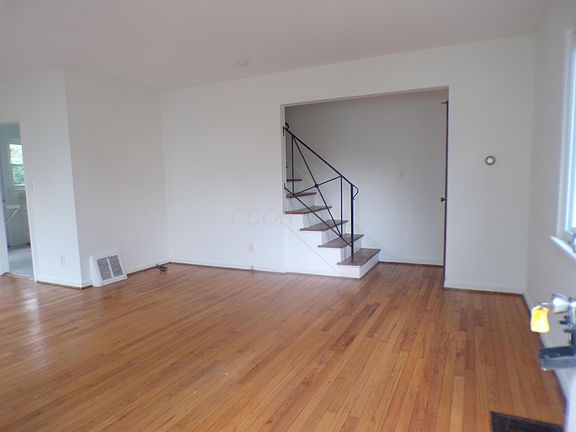 3rd image of 3461-3463 Kimberly Ave