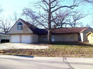 3622 S Idlewild Dr, Beloit, WI 53511