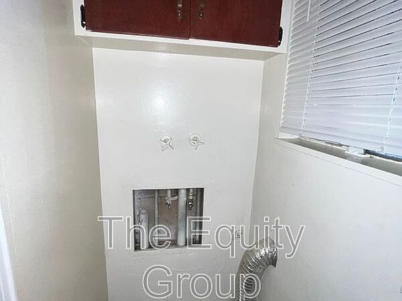4th image of 112 W Cameron St APT B