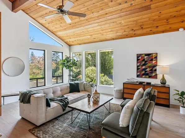 3691 Montana Drive, Napa, CA 94558