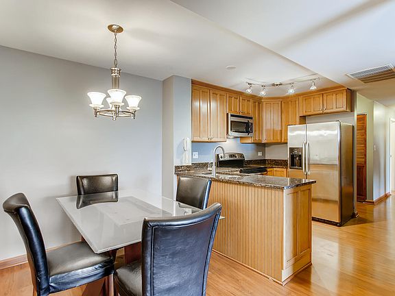2nd image of 5400 Walnut Ave Unit 303