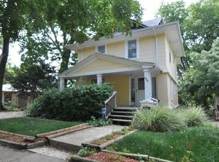 4040 Holmes St, Kansas City, MO 64110