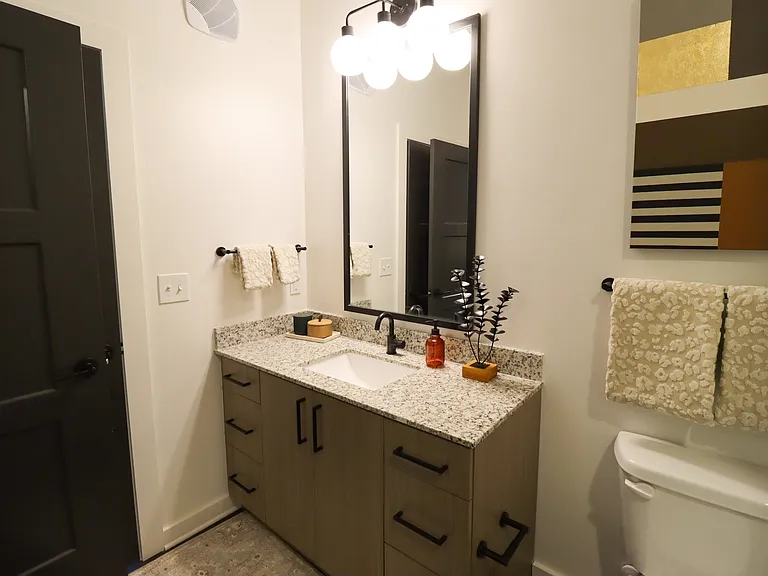 The Wren Apartments — Photo 156