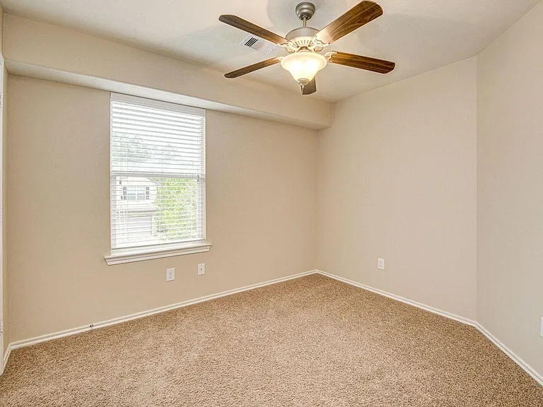 23 Fairlee Ct — Photo 24