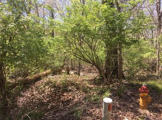 1269 Kiefer Creek Rd, Ballwin, MO 63021