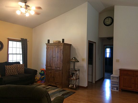 3rd image of 707 County Road 1100 E #A