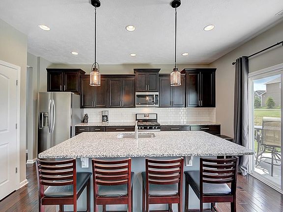 5th image of 16724 Cavallina Ln
