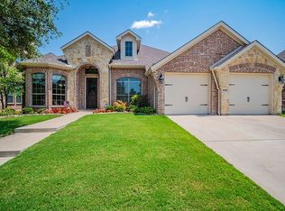15320 Duck Creek Ct, Roanoke, TX 76262