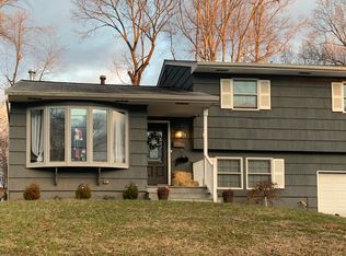31 Mark Ln, New City, NY 10956