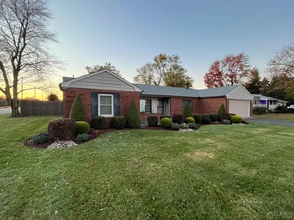 426 Elizabeth Ave, Somerset, NJ 08873