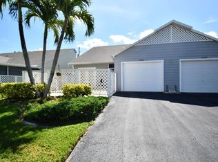 2742 SE Tropical East Cir, Port Saint Lucie, FL 34952