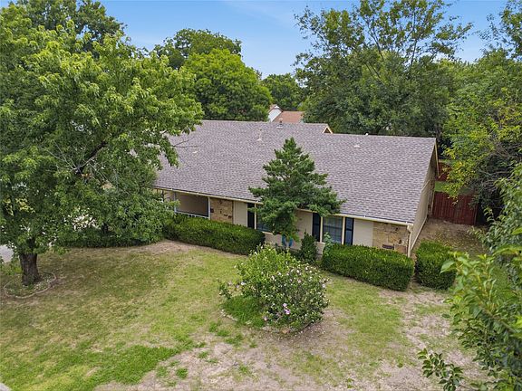 2nd image of 7629 E 88th Pl