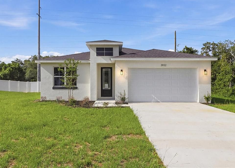 1st image of 3932 SW 133rd Loop