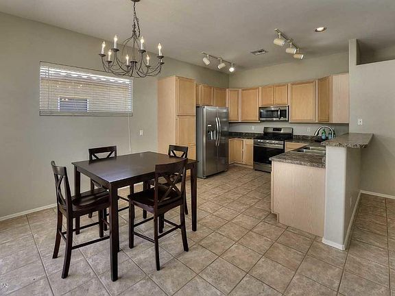 5th image of 167 N Desert Park Pl