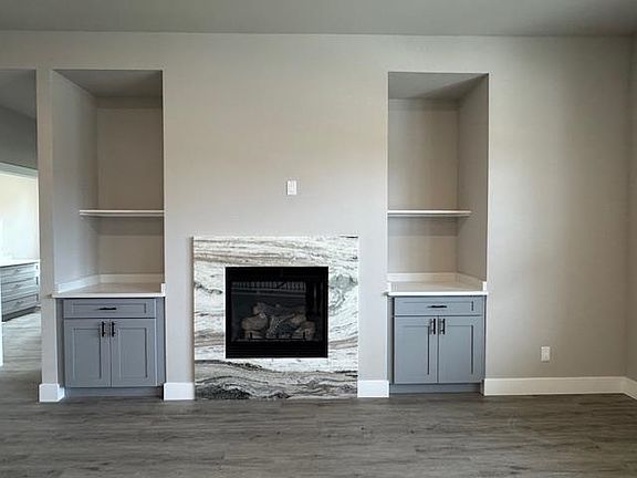 4th image of 2616 Cumberland Dr