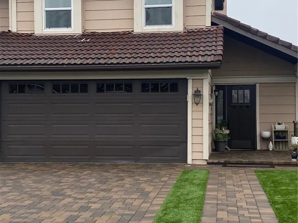 8443 E Saratoga St, Anaheim, CA 92808