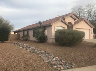7457 S Lasso Ln, Tucson, AZ 85747