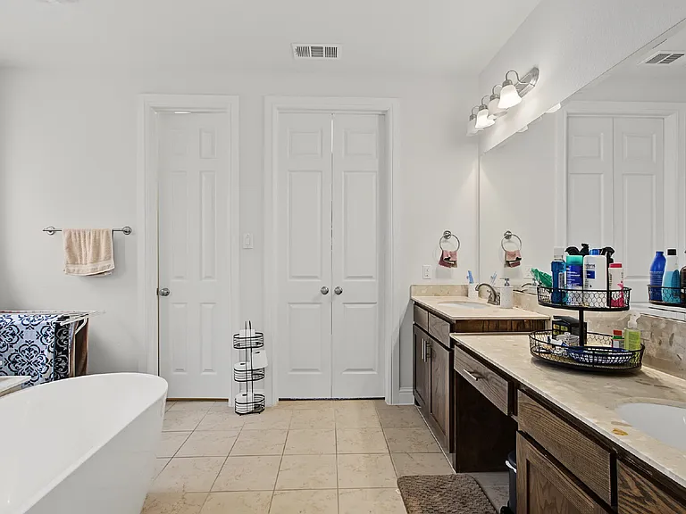 8701 Fairway Ln — Photo 33