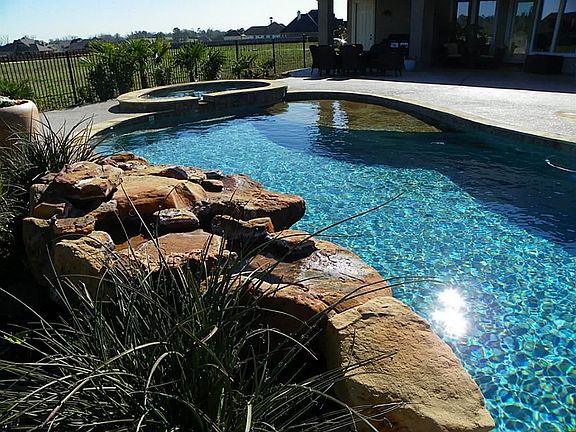 4th image of 18795 Serene Water Dr