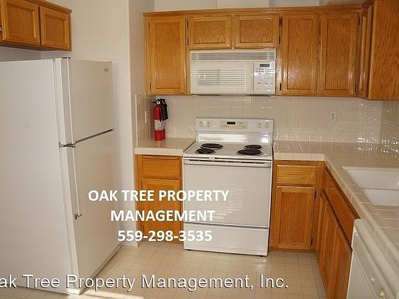 4th image of 5490 N Delbert Ave