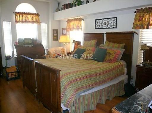 5th image of 1713 Santiago Dr