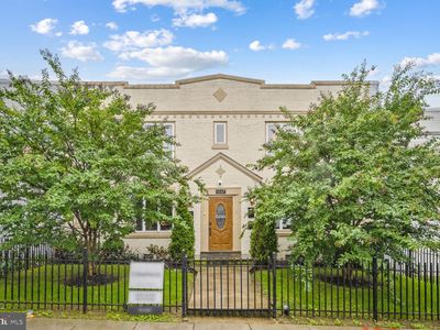 1247 Penn St NE APT 4, Washington, DC, 20002