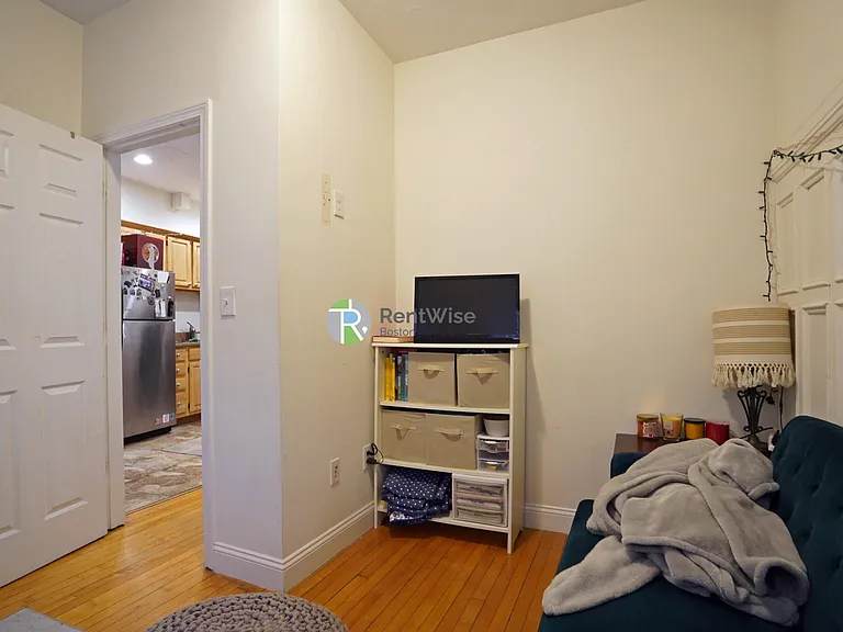 1322 Commonwealth Ave #8A — Photo 6