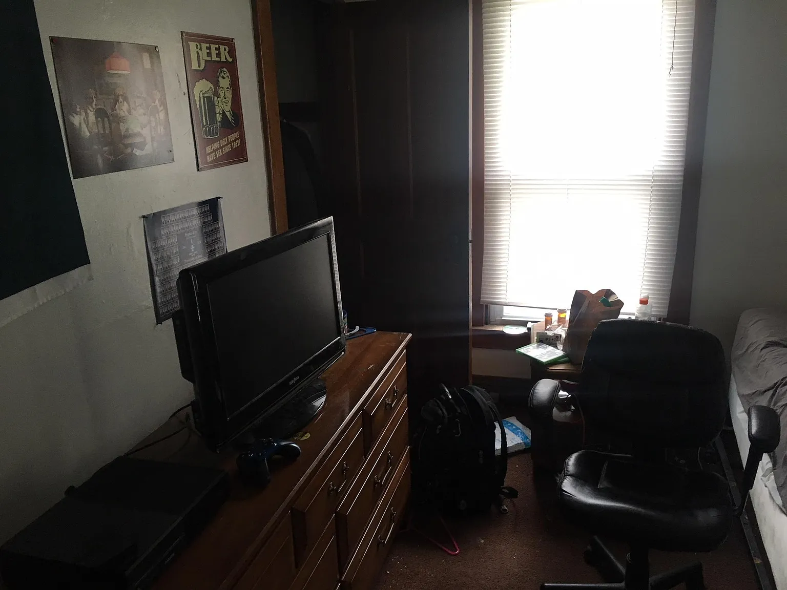 4 bed, 1740 sqft, $3,600 — Photo 2