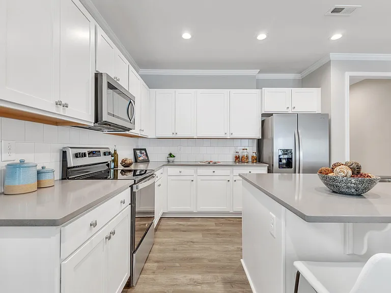 1706 Ballard Dr — Photo 21