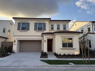 117 Mossvine, Irvine, CA 92618