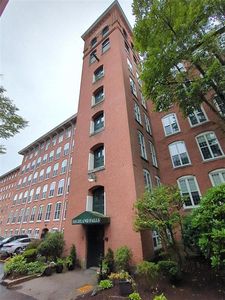 2 School St #311, Lincoln, RI, 02865