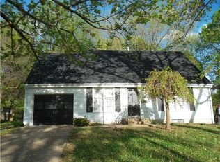 11809 Beacon Ave, Kansas City, MO 64134