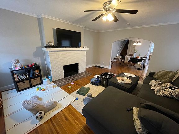 4th image of 5019 N College Ave