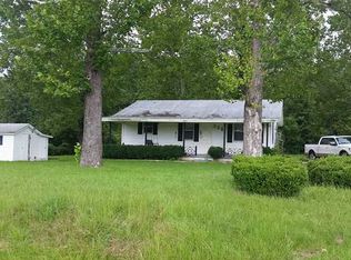 819 Fuller St, Doyline, LA 71023