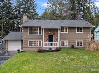 12853 109th Ave NE, Kirkland, WA 98034