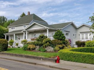 18466 Fjord Dr NE, Poulsbo, WA 98370