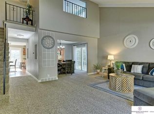 11668 Quail Dr, Bellevue, NE 68123