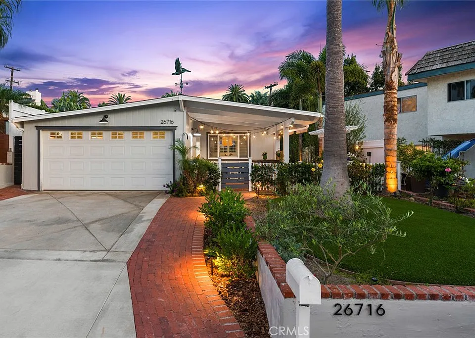 26716 Calle Juanita