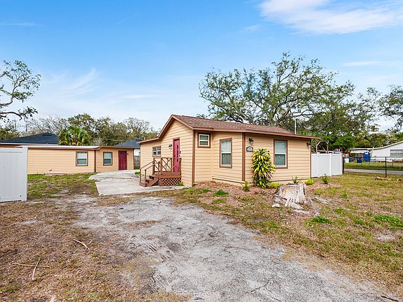 2nd image of 3722 E Deleuil Ave #2